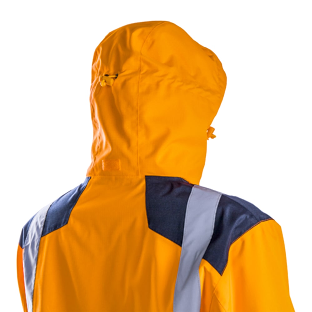 La parka de pluie HV Sangaku de Superepi.fr est un vêtement de haute qualité conçu pour protéger les travailleurs en extérieur, les randonneurs, les campeurs ou simplement les personnes qui cherchent une protection efficace contre les intempéries. Cette parka est fabriquée à partir de matériaux de qualité supérieure pour offrir une protection fiable contre la pluie et le vent.